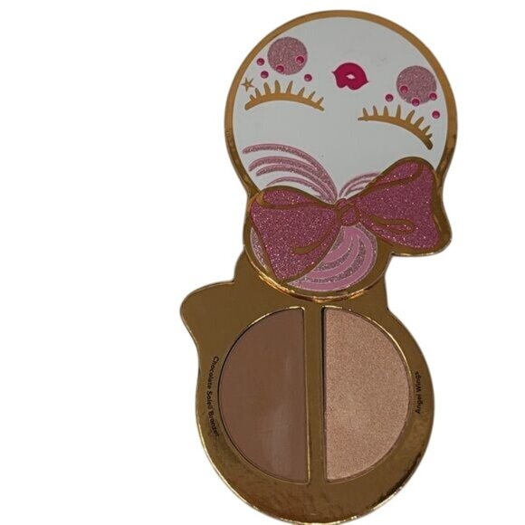 NEW Too Faced Holiday 2019 Let It Snow Girl Limited Edition Makeup Collection - Picture 7 of 14